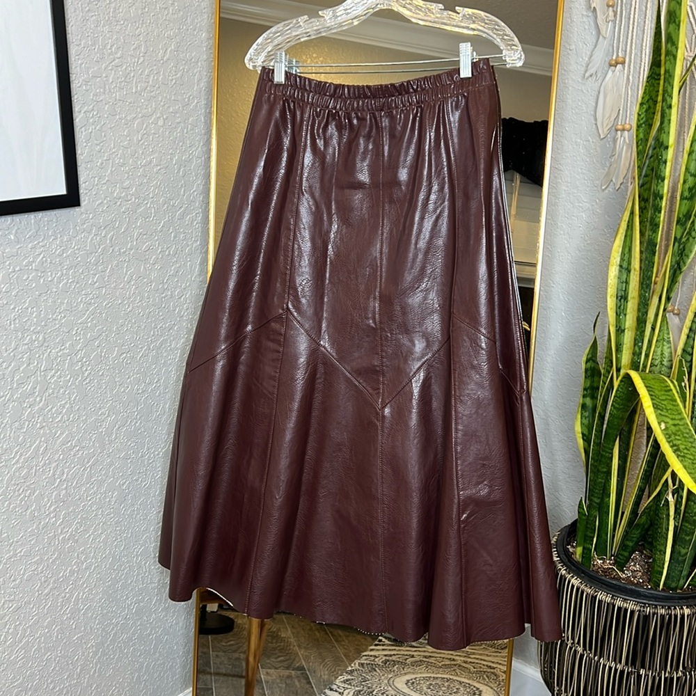 Vintage Merlot A-Line Leather Midi Skirt - Picture 5 of 7